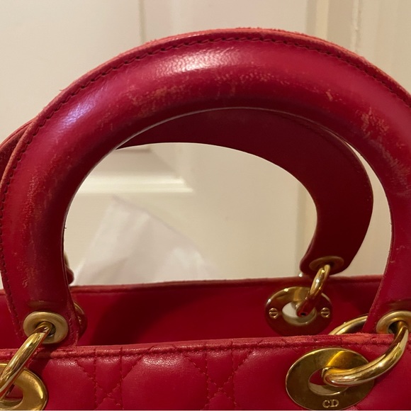 Pre loved Lady Dior Christian Dior Red lamb skin bag - Picture 6 of 15